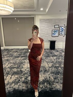 Women’s Red Paisley Maxi Cap Sleeve Square-Neck Bodycon Dress